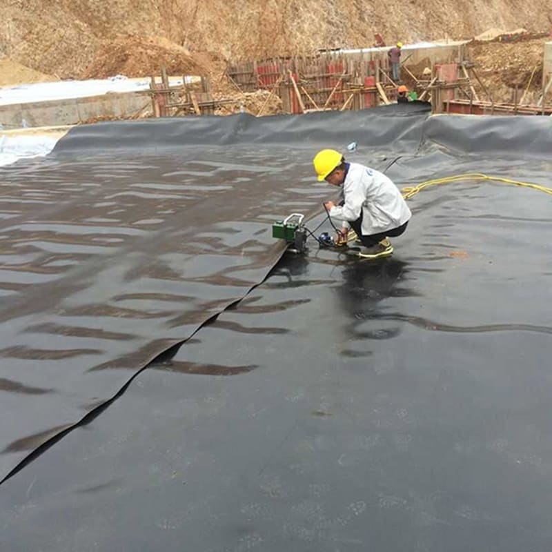 Makinis na Surface Pond Liner Membrane