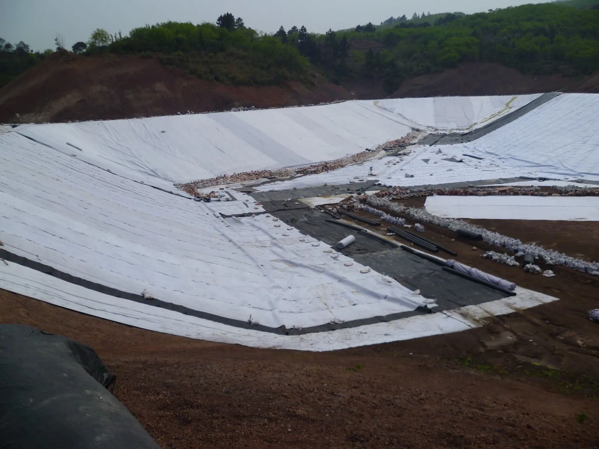 Geotessile non tessuto in filamento di poliestere resistente alla corrosione